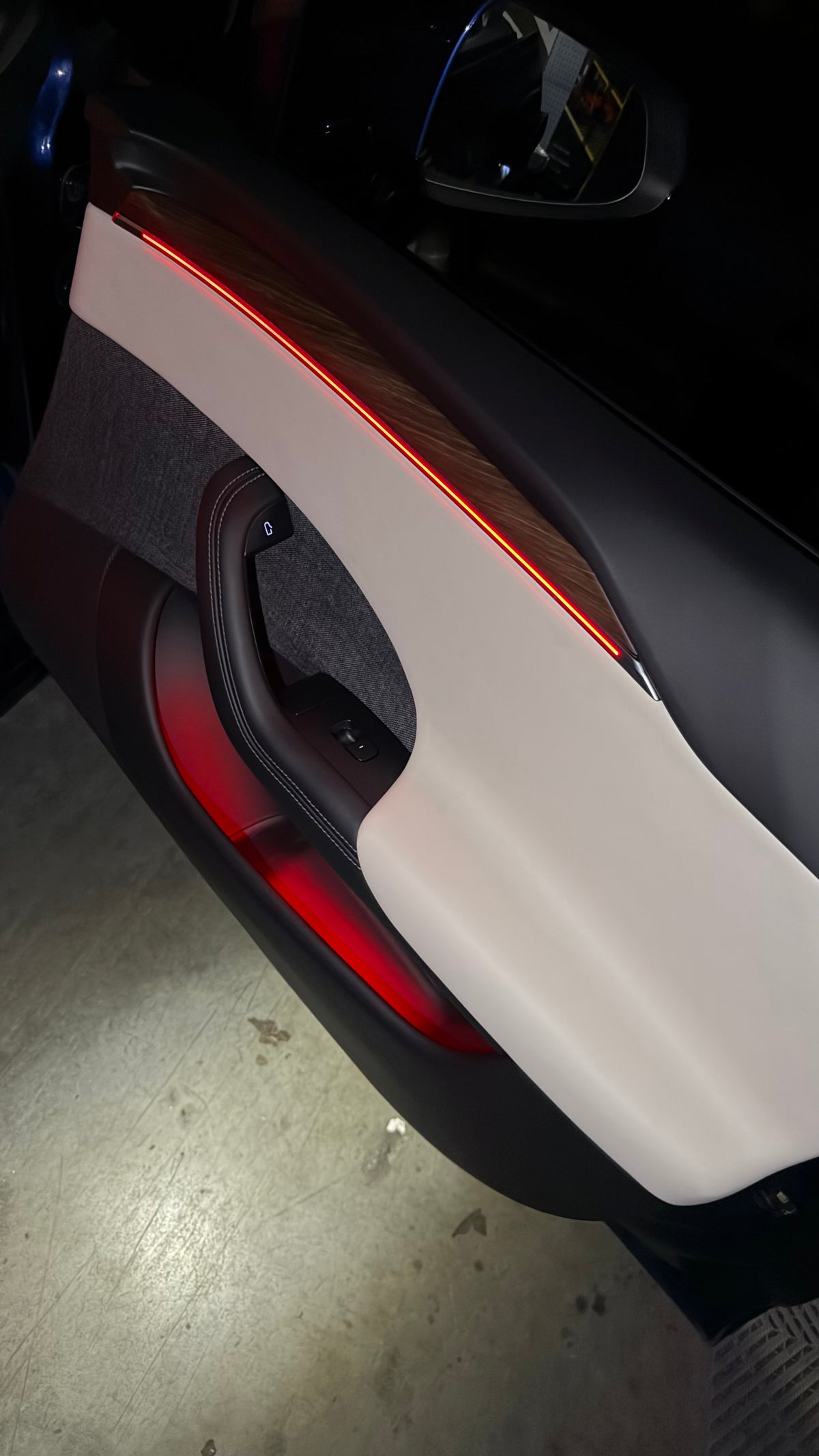 2021+ Tesla Model S Laser Engraved Ambient lighting kit