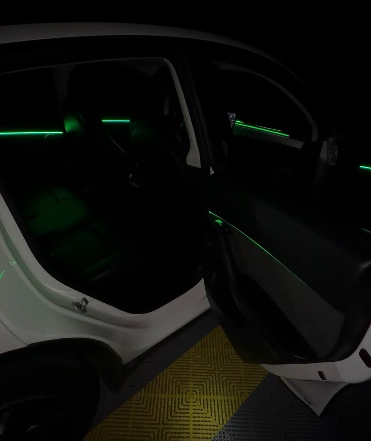 SMARTESLA 6 Light Ambient Lighting Kit / Control with App for Model Y/ Model 3